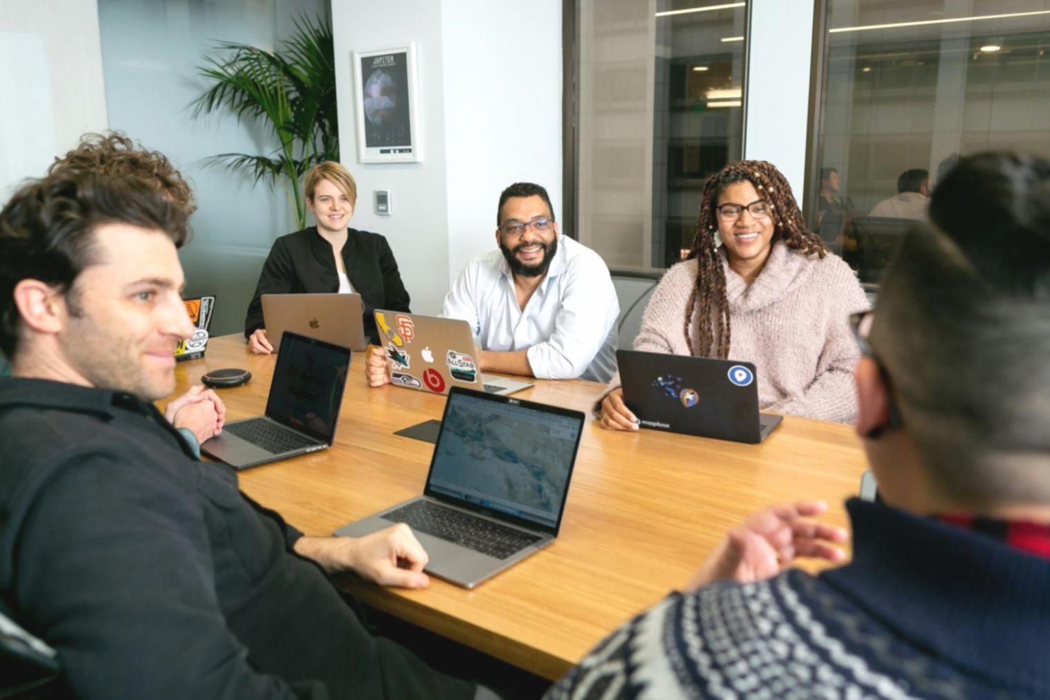 Environnement de travail collaboratif chez gomelgeqobiivo